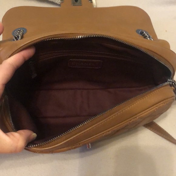 Chanel Brown Stitch Rue Cambon Flap crossbody Bag - Picture 7 of 16